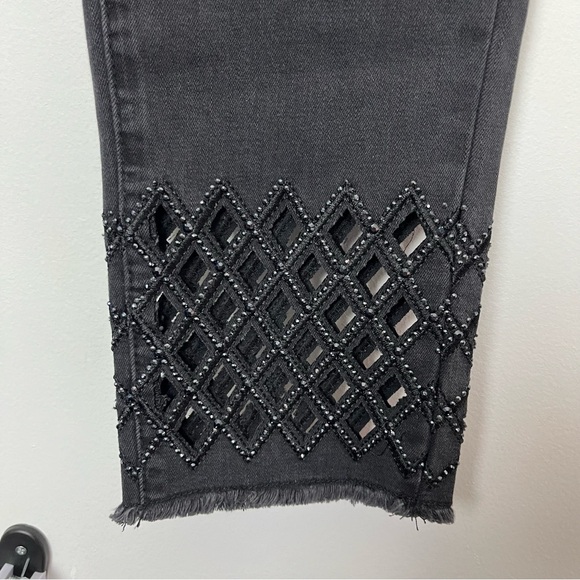Joseph Ribkoff Cropped Embellished Hem Laser Detail Black Denim Jean - Picture 5 of 13
